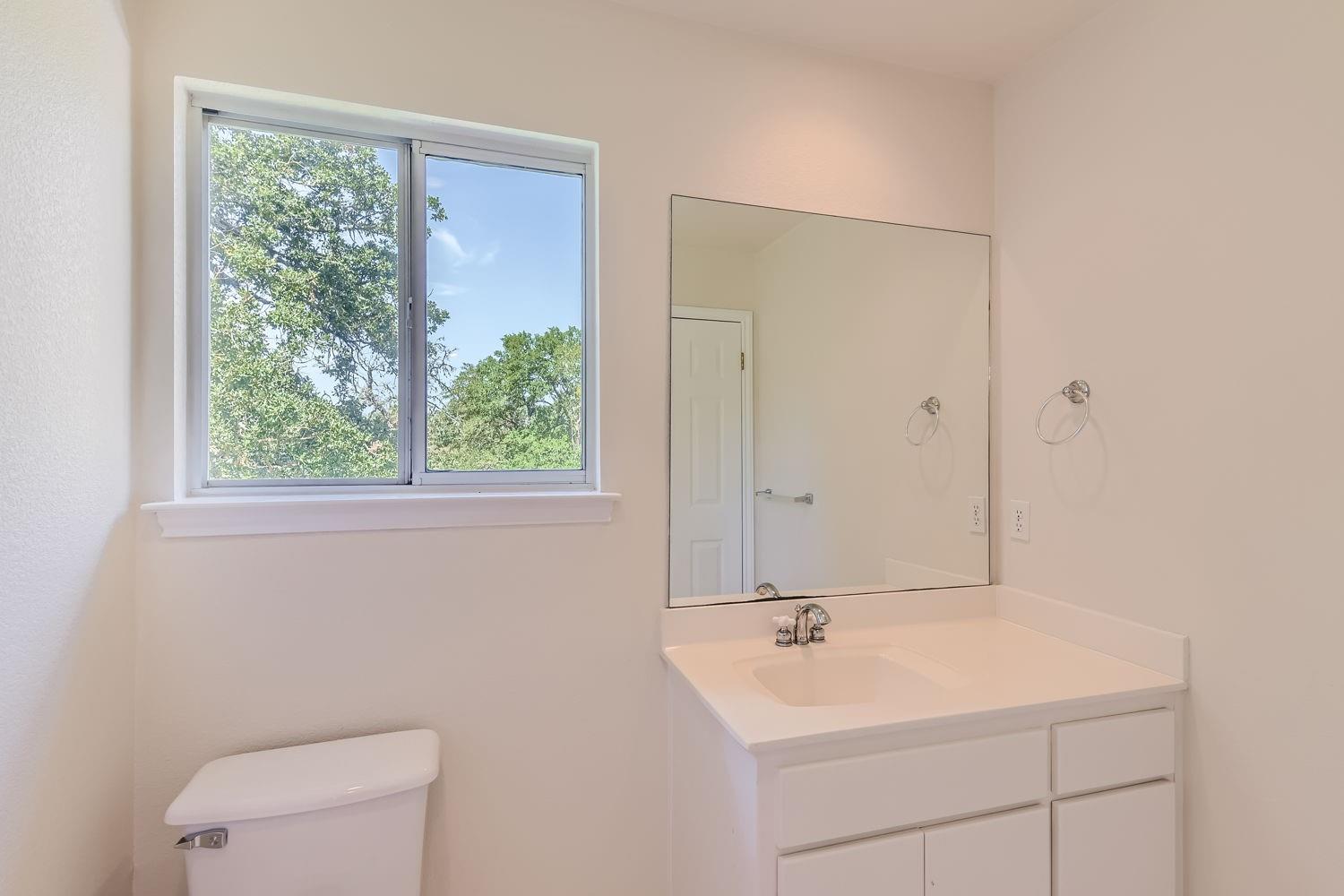 Austin, Texas 78737, United States, 4 Bedrooms Bedrooms, ,4 BathroomsBathrooms,Residential,Active,49098