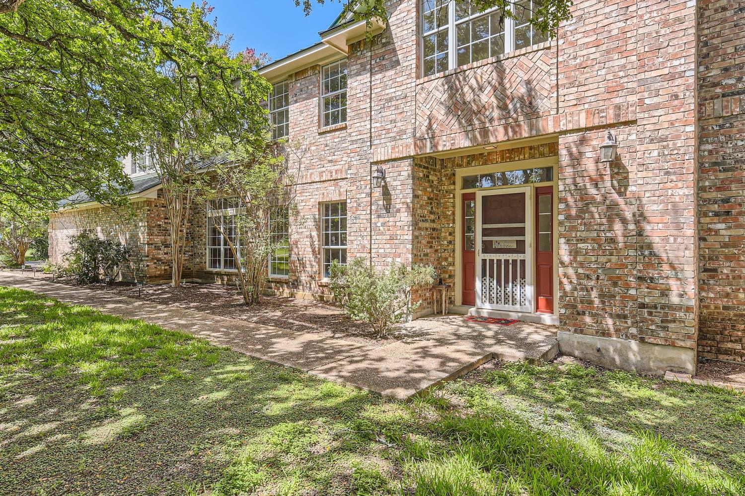 Austin, Texas 78737, United States, 4 Bedrooms Bedrooms, ,4 BathroomsBathrooms,Residential,Active,49098