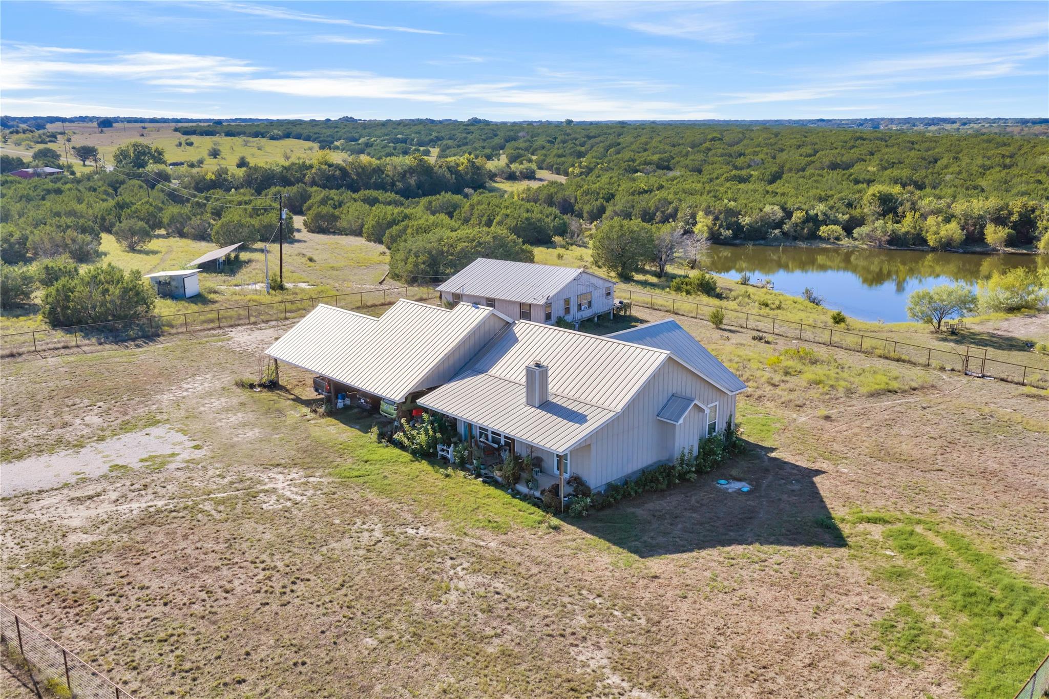 1000 County Road 203