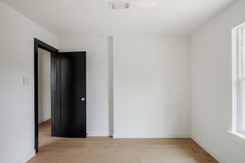 Tiny photo for 2009 Lear LN, Austin, TX 78745 (MLS # 3808966)