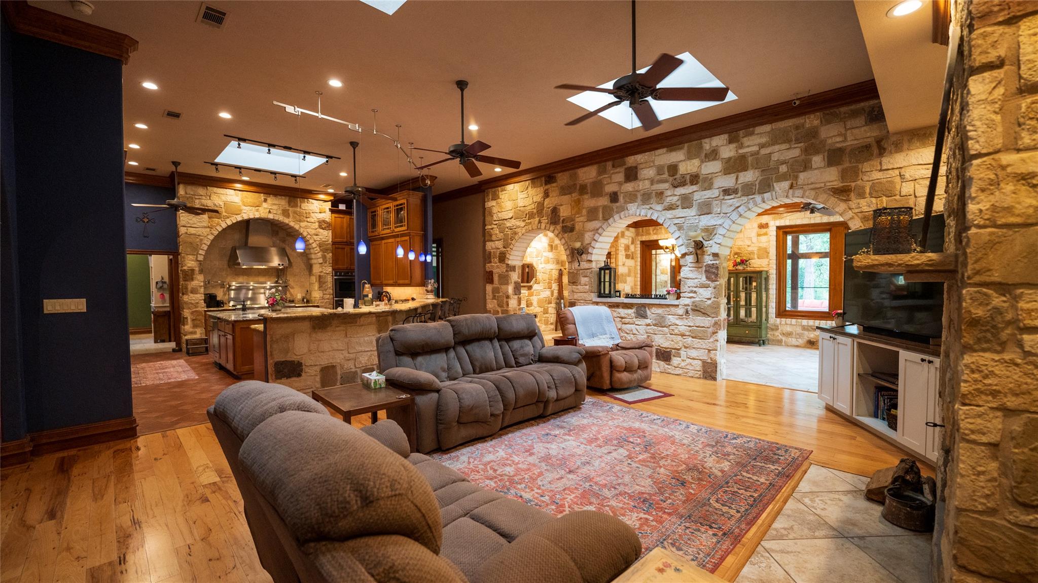 1908 County Road 305