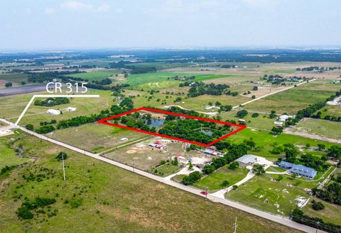 Photo of 376 Rae LN #A, Jarrell, TX 76537 (MLS # 6650540)