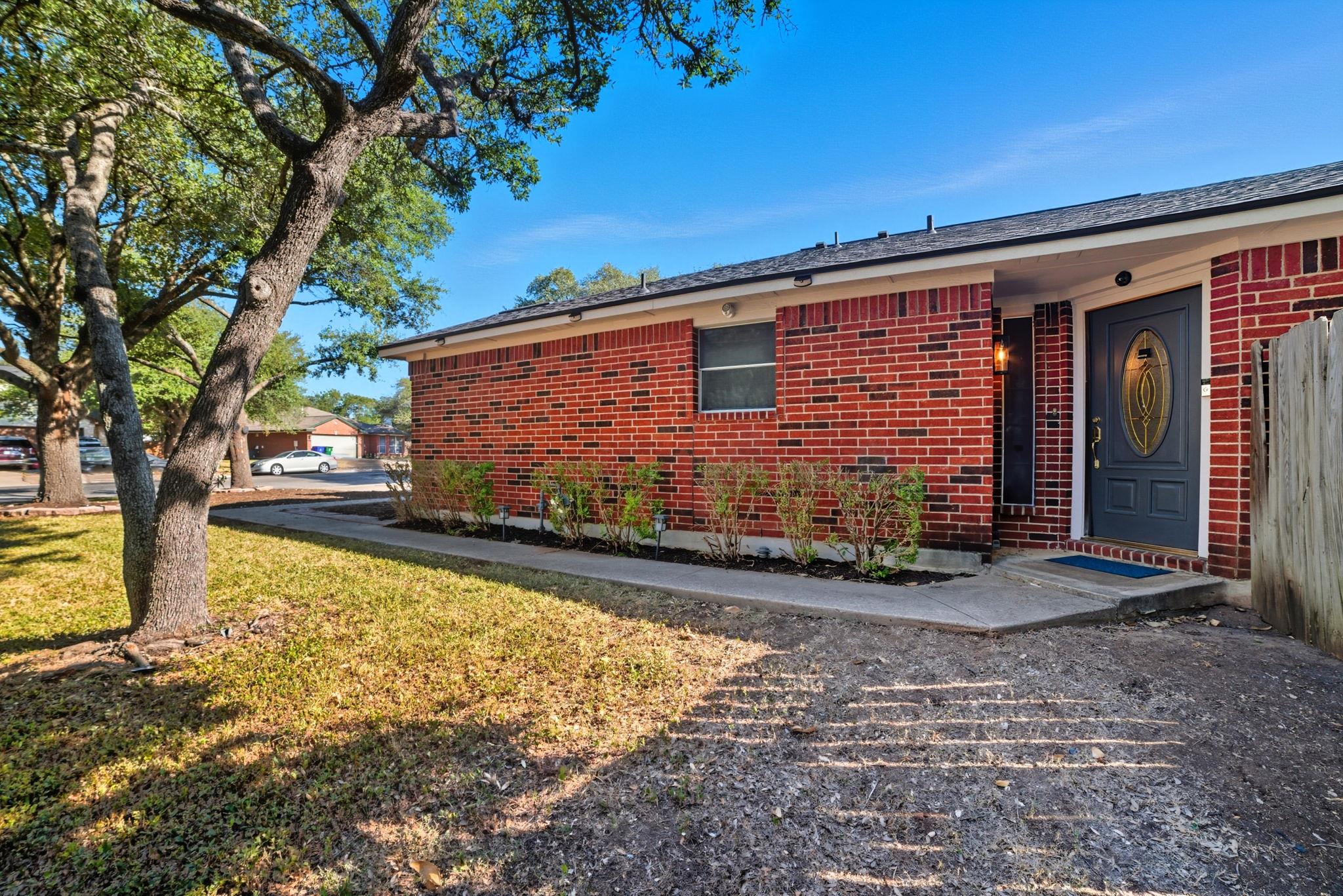 1226 Brashear LN