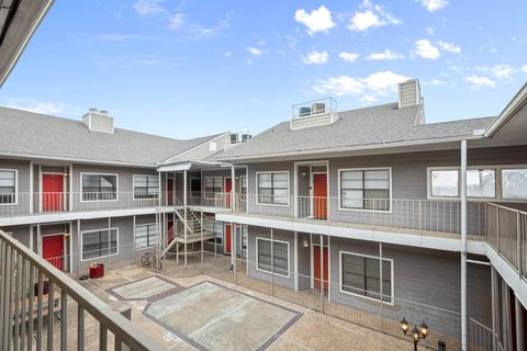 Tiny photo for 915 W 23rd ST #203, Austin, TX 78705 (MLS # 3554467)