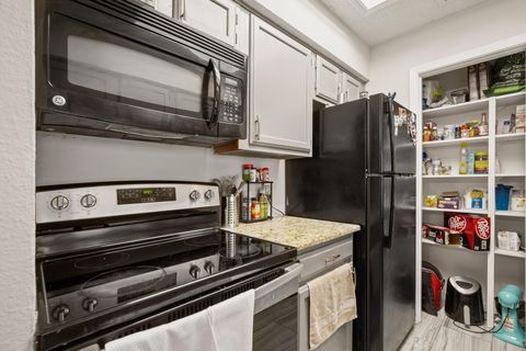 Tiny photo for 915 W 23rd ST #203, Austin, TX 78705 (MLS # 3554467)