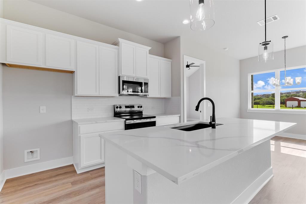 1259 Pecan Valley DR