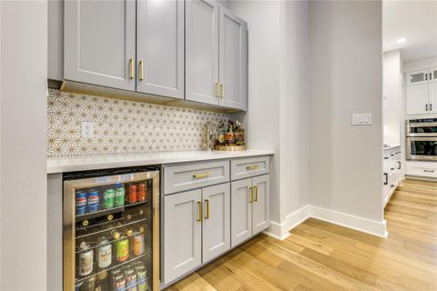 Tiny photo for 5904 Hudson Bend RD, Austin, TX 78734 (MLS # 1940335)