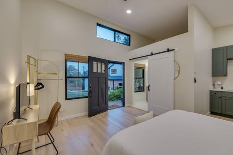 Tiny photo for 5904 Hudson Bend RD, Austin, TX 78734 (MLS # 1940335)