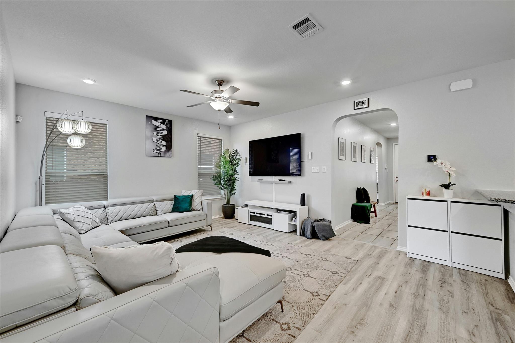 17011 Prestons Braid LN