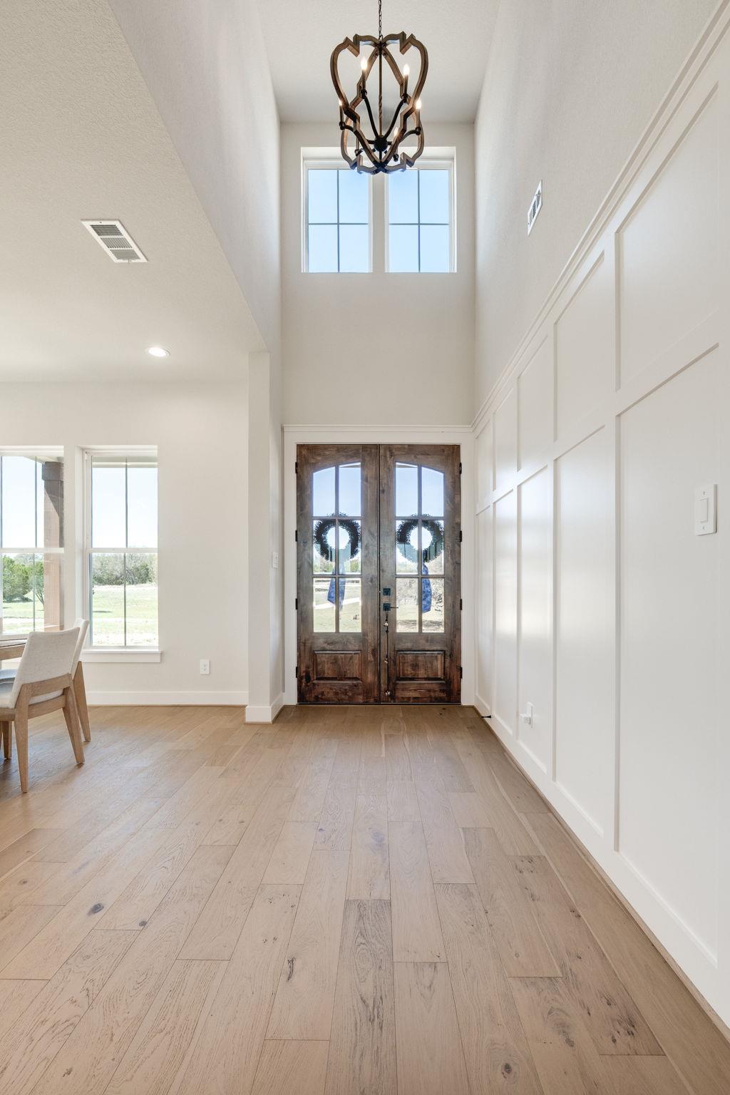 305 Willow Oak DR