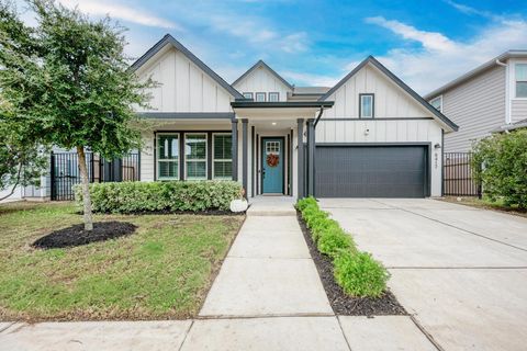 8417 Thompson Teal TRL Austin TX 78744