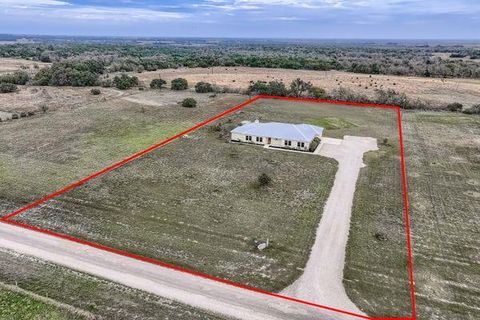 192 Freedom DR Georgetown TX 78626