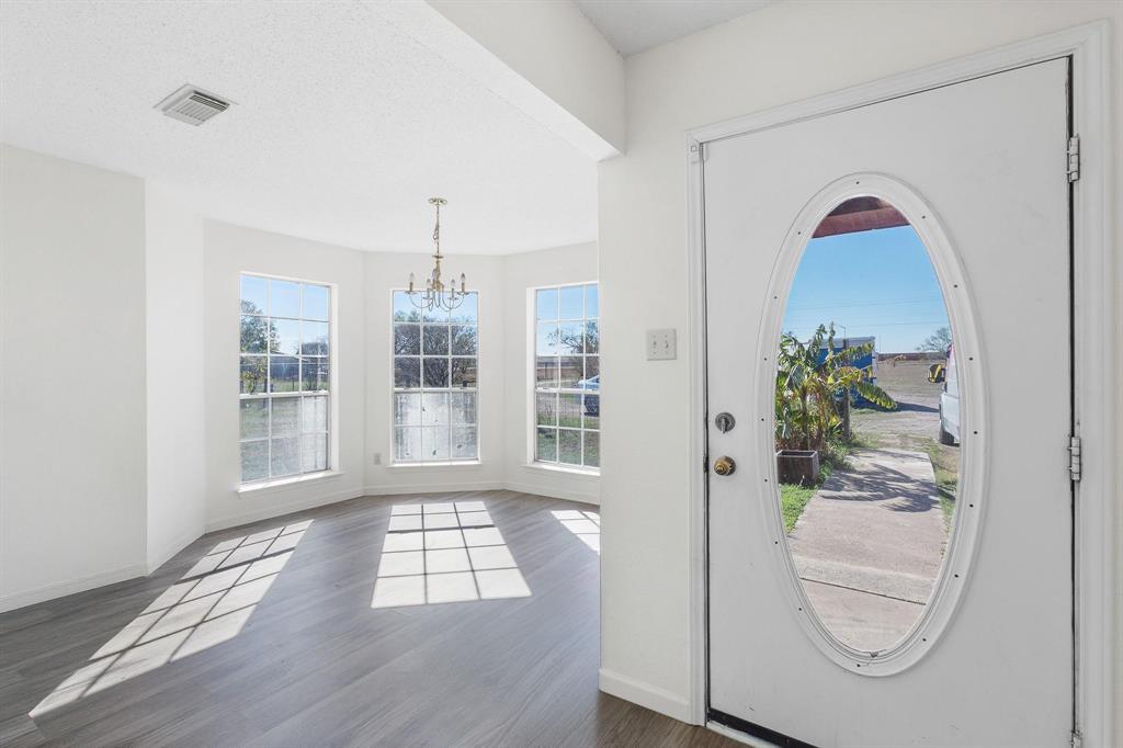 8548 Old Lockhart RD