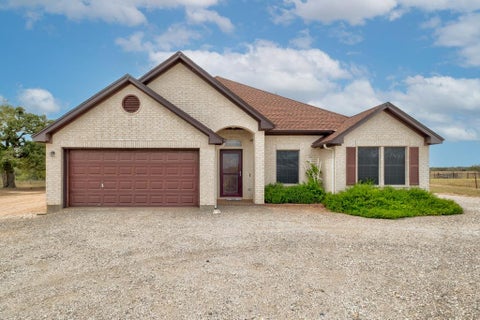 Photo of 8510 Old Colony Line RD, Dale, TX 78616 (MLS # 9981267)