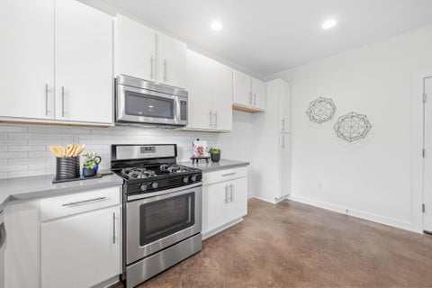 Tiny photo for 301 W Stassney LN #20, Austin, TX 78745 (MLS # 9051743)