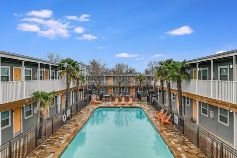 Photo of 2401 Manor RD #120, Austin, TX 78722 (MLS # 9558524)