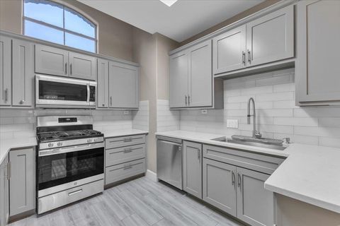 Tiny photo for 11558 Spicewood PKWY #18, Austin, TX 78750 (MLS # 1480365)