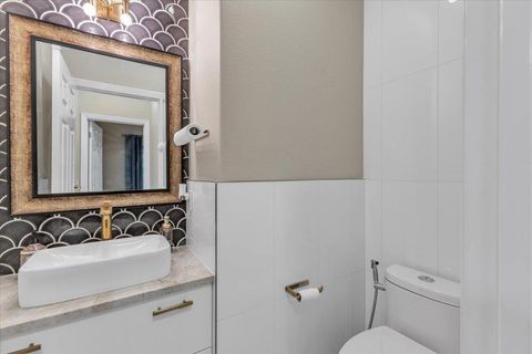 Tiny photo for 11558 Spicewood PKWY #18, Austin, TX 78750 (MLS # 1480365)