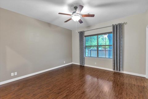 Tiny photo for 11558 Spicewood PKWY #18, Austin, TX 78750 (MLS # 1480365)