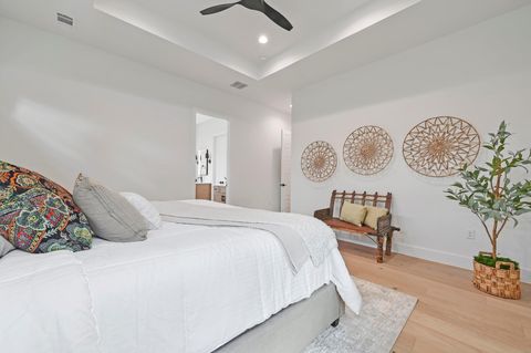 Tiny photo for 1601 Canterbury ST #1, Austin, TX 78702 (MLS # 4765367)