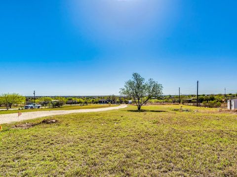 Photo of 251 Twisted CRK, Kyle, TX 78640 (MLS # 5577957)