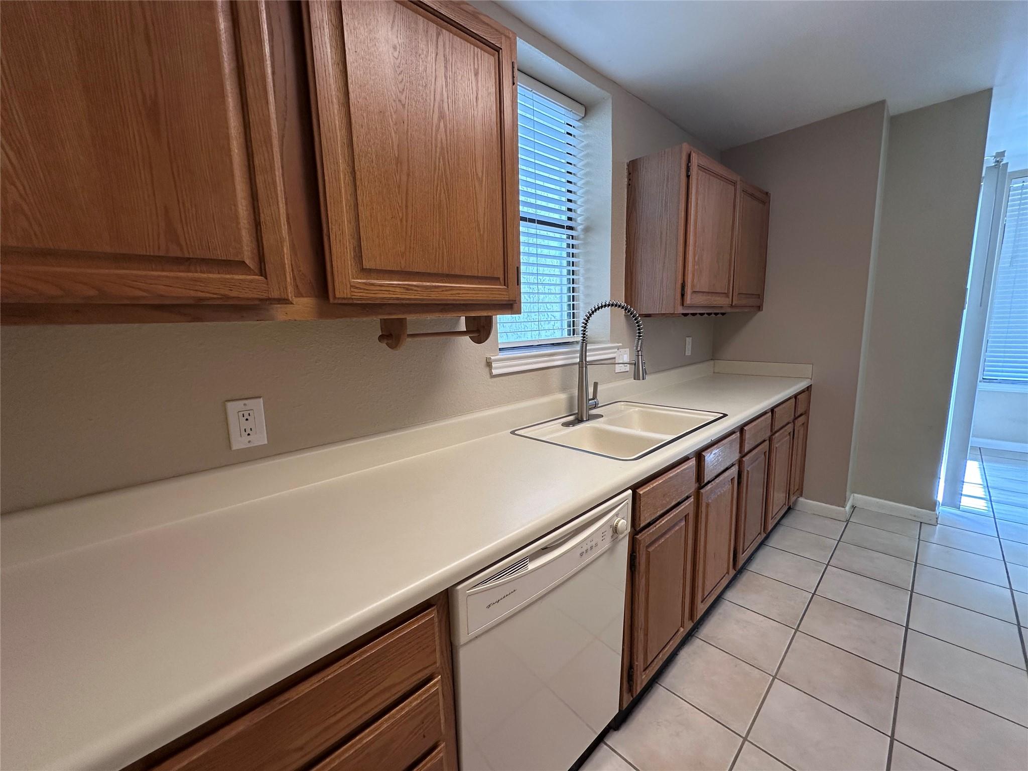 2409 Leon ST 205