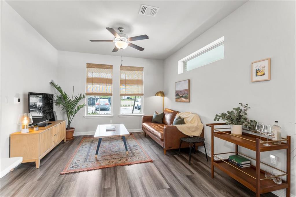 8001 Mellencamp DR 208
