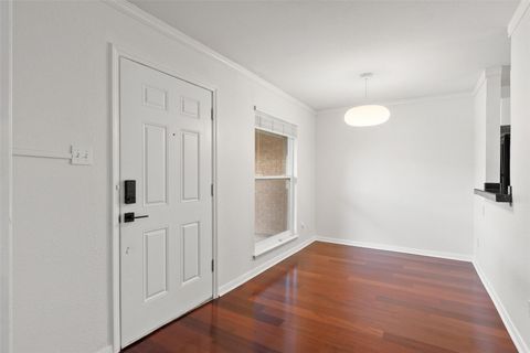 Tiny photo for 400 W 35th ST #210, Austin, TX 78705 (MLS # 9803941)