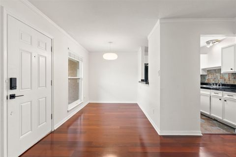 Tiny photo for 400 W 35th ST #210, Austin, TX 78705 (MLS # 9803941)