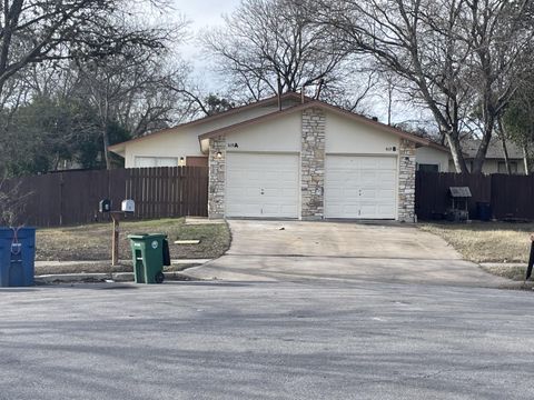 809 Plumpton DR Austin TX 78745