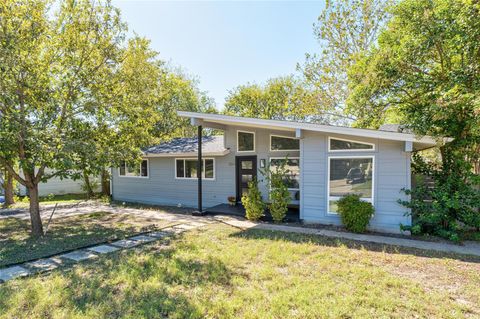 Tiny photo for 1204 Eleanor ST, Austin, TX 78721 (MLS # 9423627)