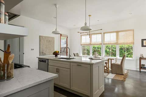 Tiny photo for 2008 Alegria RD #1, Austin, TX 78757 (MLS # 3116789)