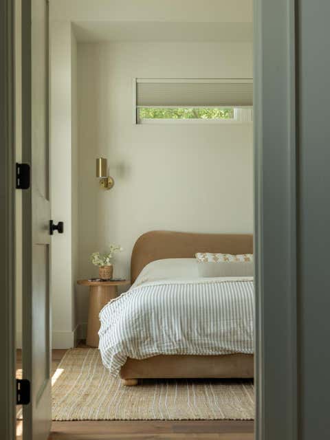 Tiny photo for 2008 Alegria RD #1, Austin, TX 78757 (MLS # 3116789)