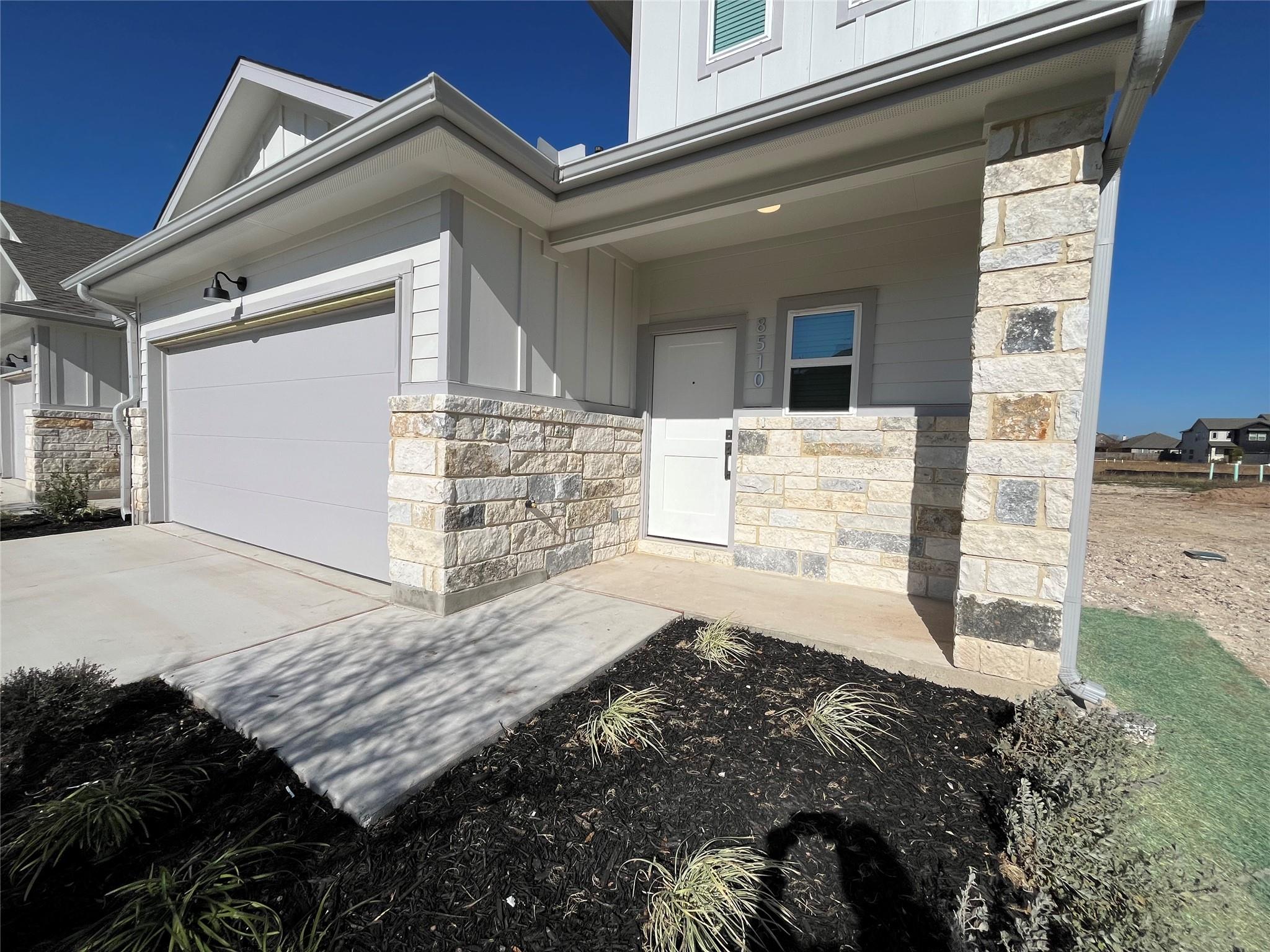 8510 Wellspring LOOP