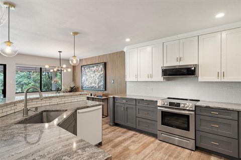 Tiny photo for 113 Comet, Lakeway, TX 78734 (MLS # 2045743)