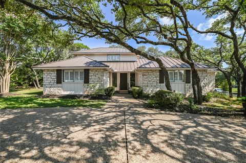 Photo of 2002 Lakeway BLVD, Lakeway, TX 78734 (MLS # 5737646)