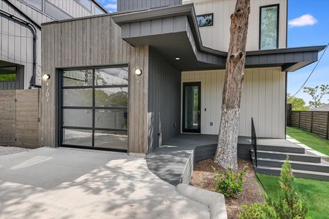 Tiny photo for 4707 Reyes ST #2, Austin, TX 78721 (MLS # 2062503)