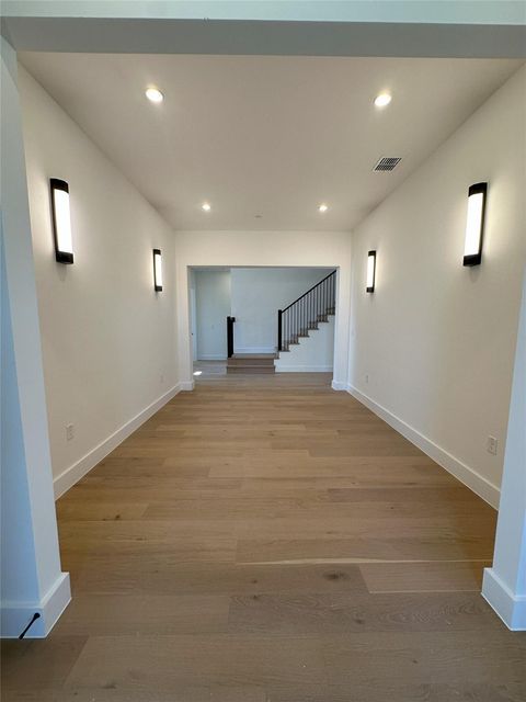 Tiny photo for 5906 Silent Nova VW, Austin, TX 78730 (MLS # 1860990)