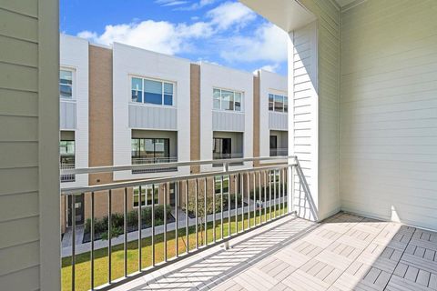 Tiny photo for 2805 McCurdy ST #4, Austin, TX 78723 (MLS # 1501461)