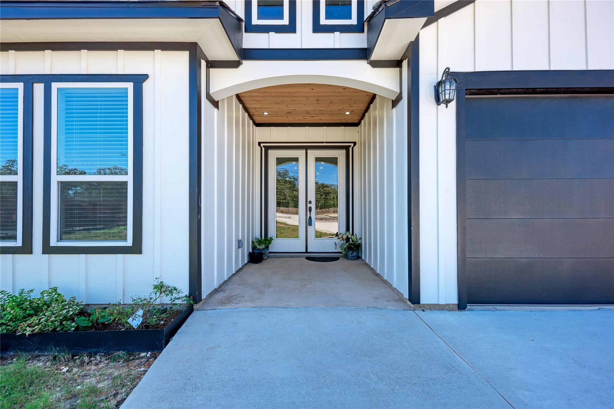 113 Los Robles RD