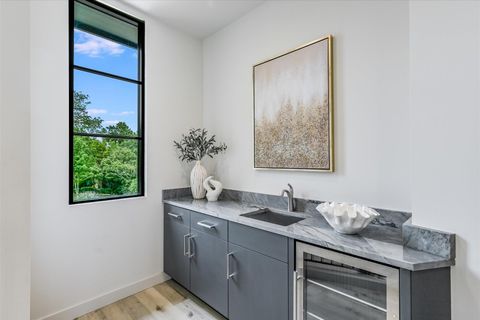 Tiny photo for 2615 Pembrook TRL, Austin, TX 78731 (MLS # 9754628)