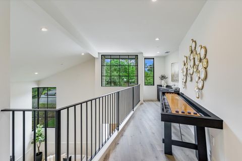 Tiny photo for 2615 Pembrook TRL, Austin, TX 78731 (MLS # 9754628)