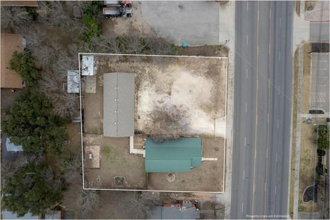 Photo of 808 N Water ST, Burnet, TX 78611 (MLS # 8470475) Photo of 808 N Water ST, Burnet, TX 78611 (MLS # 8470475)