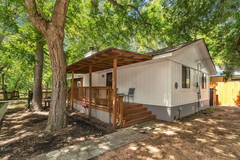 107-109 Scudder LN Wimberley TX 78676