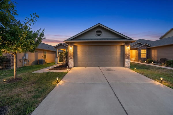 14500 CALLAN CT, MANOR, TX 78653 - Image 06a9e52e8a0da4f00b63228ca1eb8eb8/2939131558