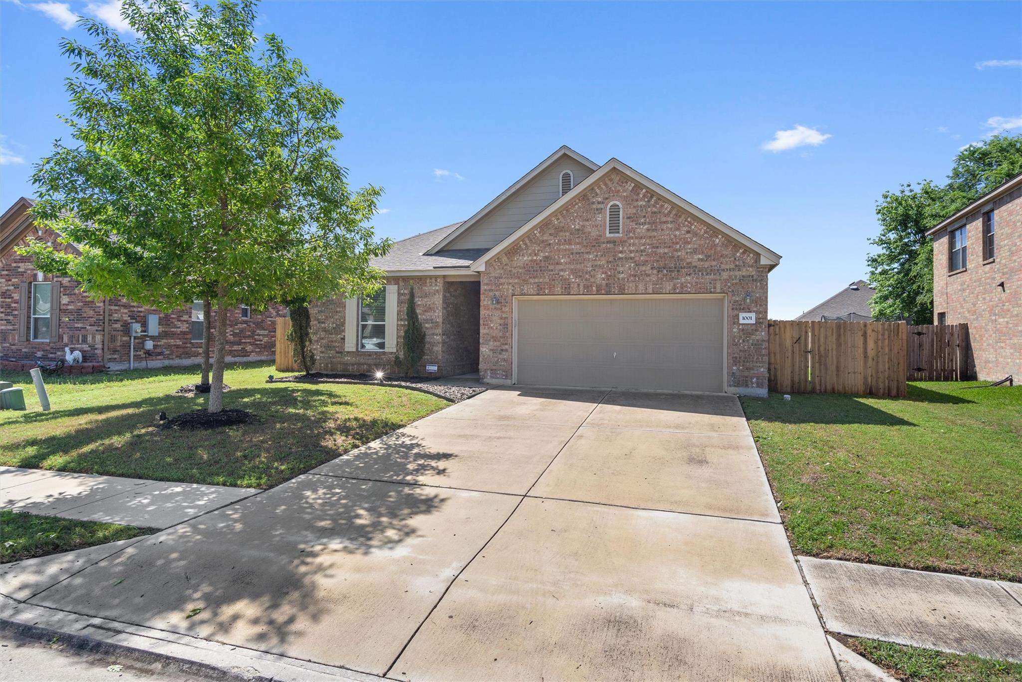 Taylor, Texas 76574, United States, 3 Bedrooms Bedrooms, ,2 BathroomsBathrooms,Residential,Active,115162