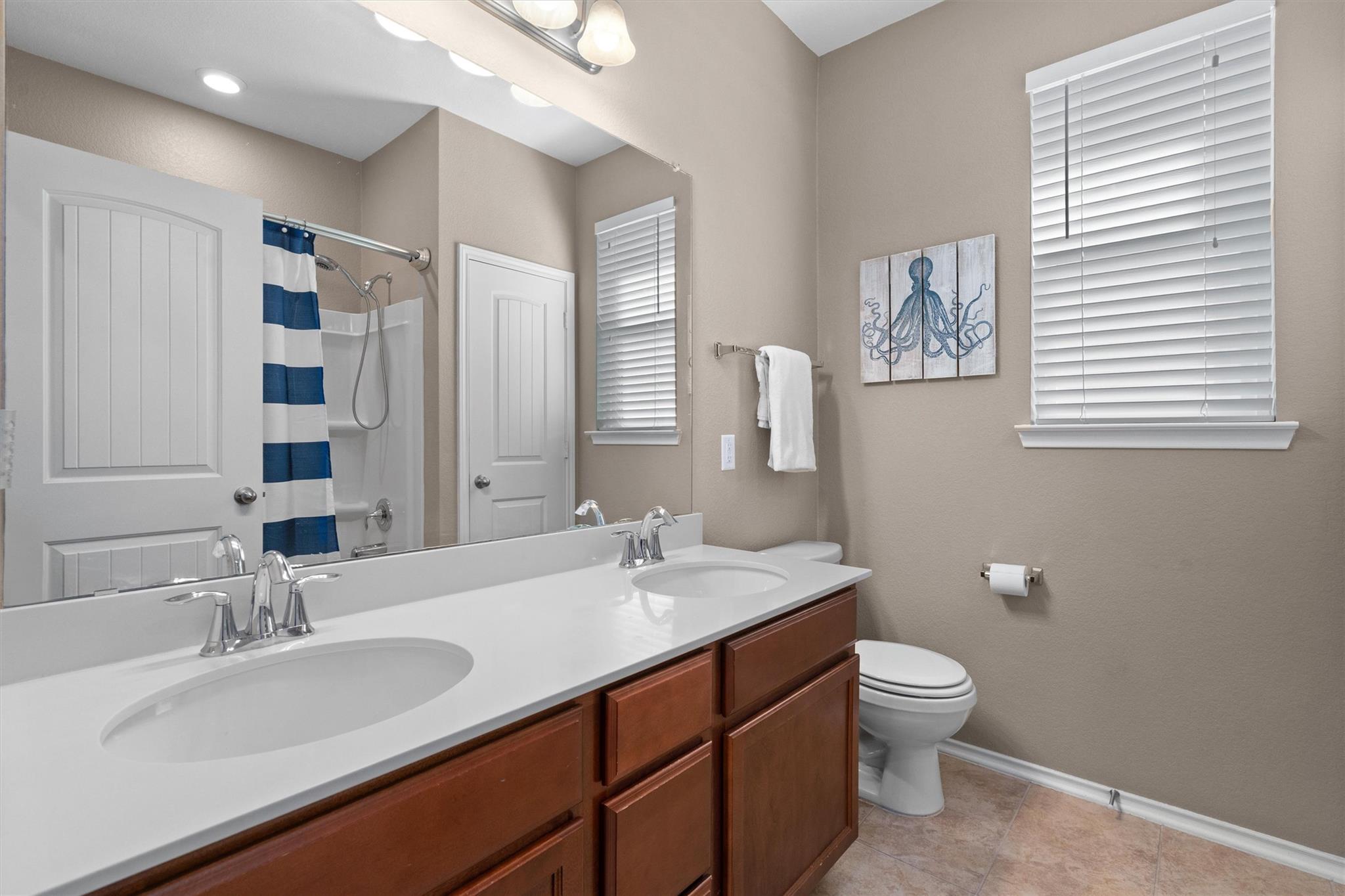 Taylor, Texas 76574, United States, 3 Bedrooms Bedrooms, ,2 BathroomsBathrooms,Residential,Active,115162