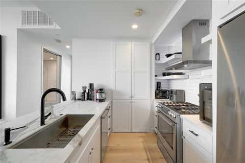 Tiny photo for 301 West Ave #2201, Austin, TX 78701 (MLS # 6263611)