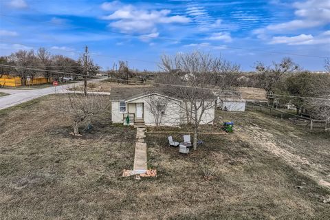 Photo of 301 E Townes ST, Manor, TX 78653 (MLS # 7772967)