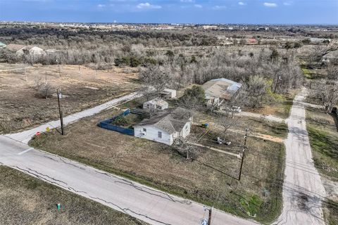 Tiny photo for 301 E Townes ST, Manor, TX 78653 (MLS # 7772967)